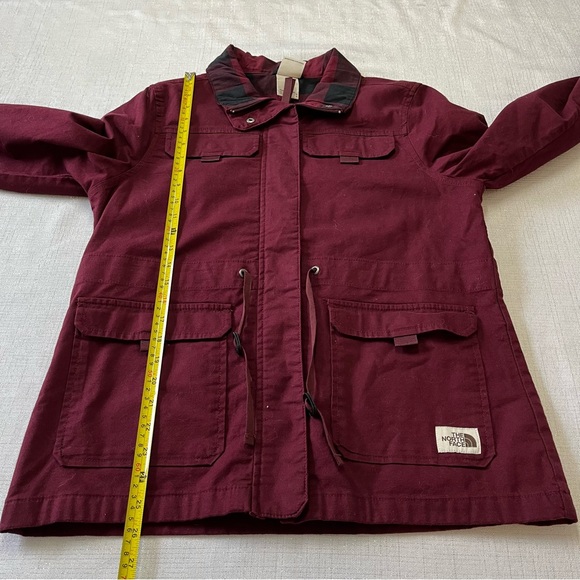 The North Face Women's Utility Jacket - Burgundy - Picture 7 of 11